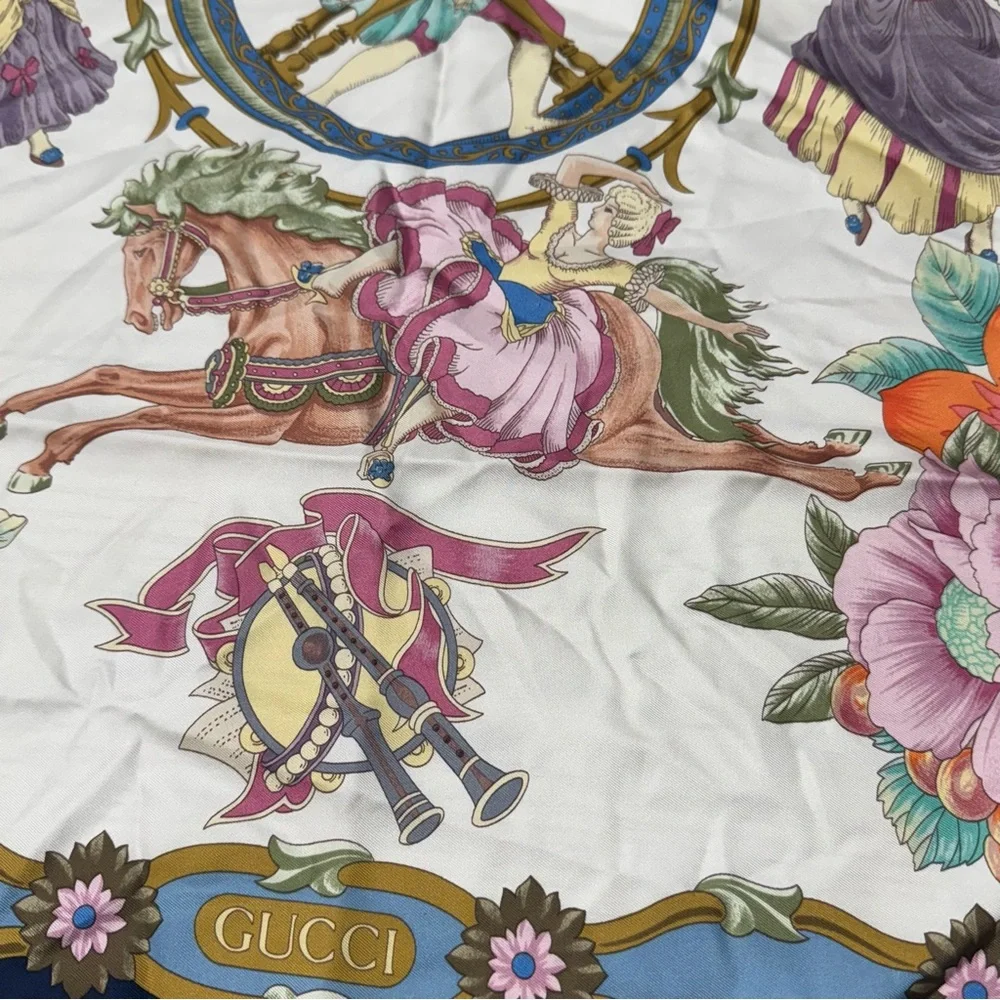 Gucci Navy Cream Silk Scarf with Floral Baroque Design
